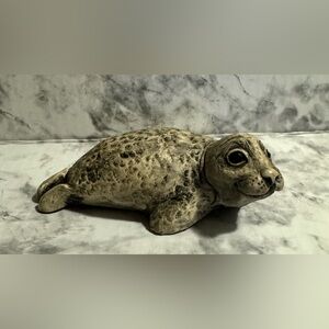 Bekka SEATTLE WA SEAL VINTAGE